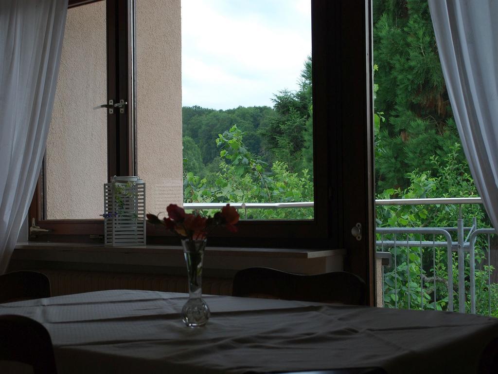 Ferienwohnung Mit Pool Straubenhardt Exteriör bild